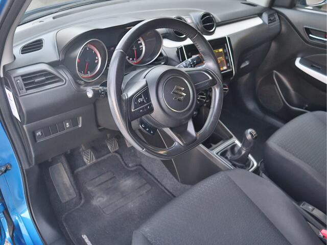 Suzuki SWIFT 1.2 Select | Camera | Stoelverwarming | Apple Carplay | All-Season banden – foto 2
