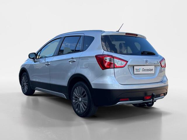 Suzuki SX4 S-CROSS 1.6 Exclusive | NAVI | TREKHAAK | CRUISE | CLIMATE | KEYLESS |