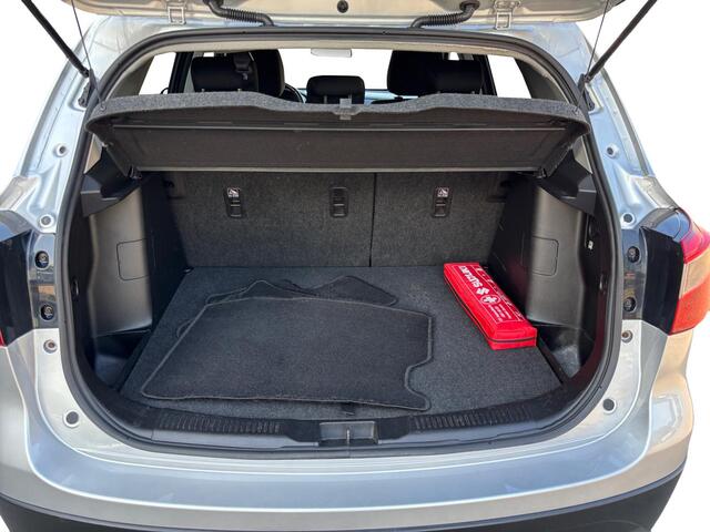 Suzuki SX4 S-CROSS 1.6 Exclusive | NAVI | TREKHAAK | CRUISE | CLIMATE | KEYLESS |