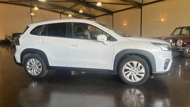 Suzuki SX4 S-CROSS 1.4 B.JET Smart Hybride Select