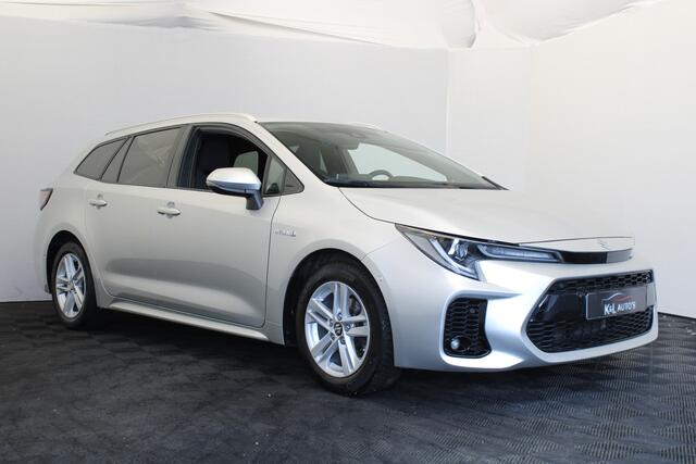 Suzuki Swace 1.8 Hybrid Style