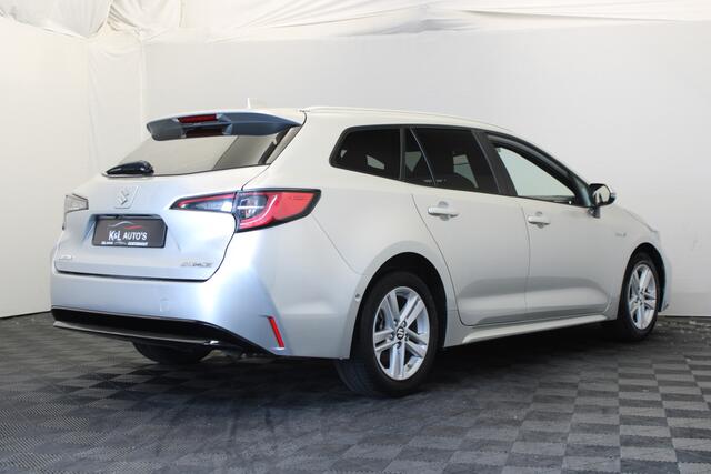 Suzuki Swace 1.8 Hybrid Style