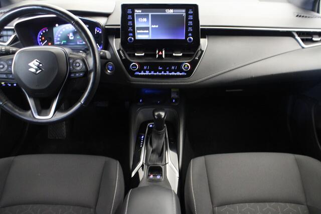 Suzuki Swace 1.8 Hybrid Style