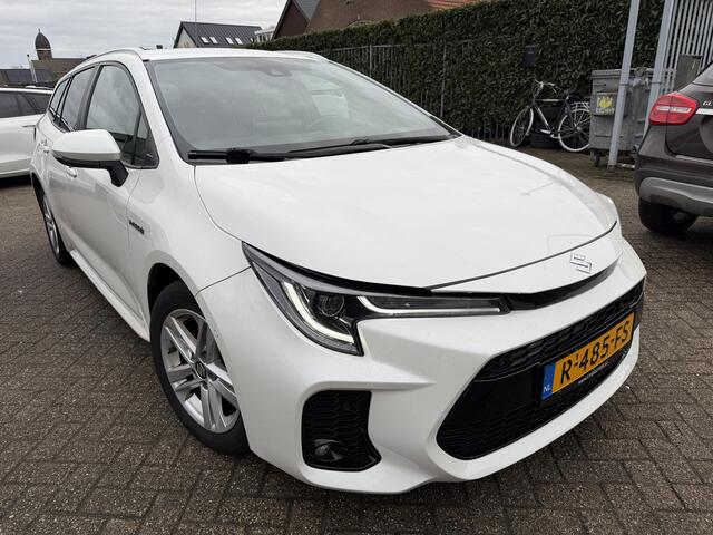 Suzuki Swace 1.8 Hybrid Style B