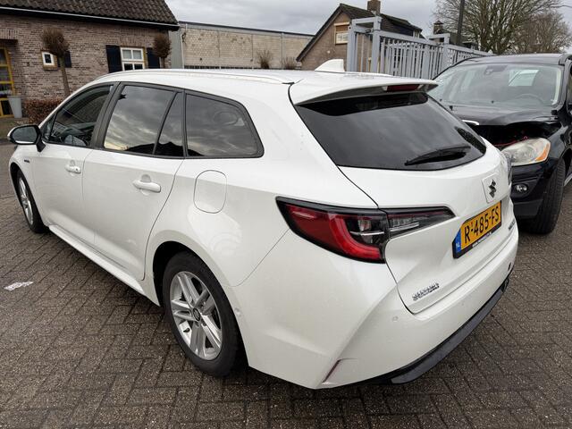 Suzuki Swace 1.8 Hybrid Style B