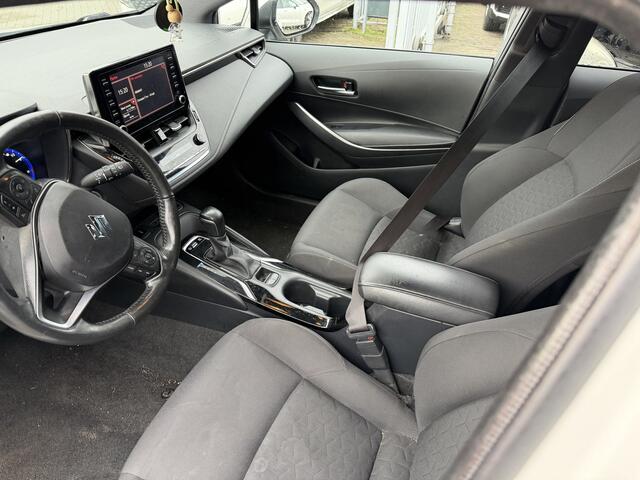 Suzuki Swace 1.8 Hybrid Style B