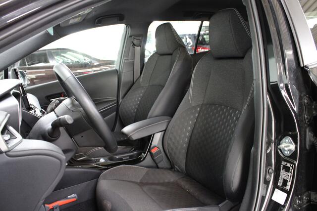 Suzuki Swace 1.8 Hybrid Style / Afn.Trekhaak / Led verlichting / Navi / Stoelverw. / Stuurverw. /