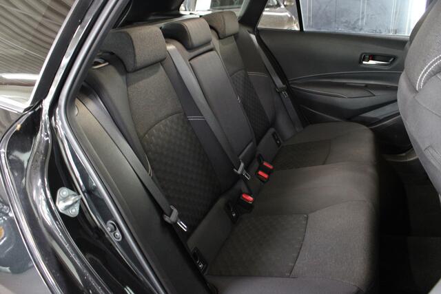Suzuki Swace 1.8 Hybrid Style / Afn.Trekhaak / Led verlichting / Navi / Stoelverw. / Stuurverw. /