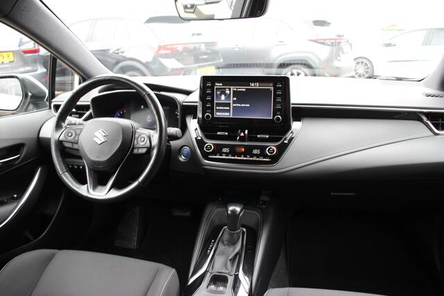 Suzuki Swace 1.8 Style Hybrid Automaat | Keyless entry | Parkeersensoren rondom | Draadloze telefoonlader |