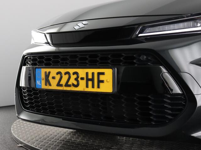 Suzuki Swace 1.8 Hybrid Style (NL-Auto / Camera / Carplay / Stoel- Stuurverwarming / Led)