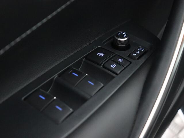 Suzuki Swace 1.8 Hybrid Style (NL-Auto / Camera / Carplay / Stoel- Stuurverwarming / Led)