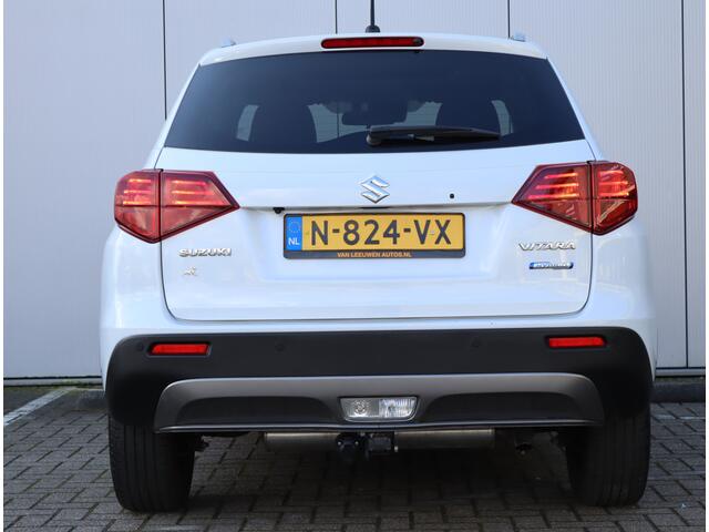 Suzuki VITARA 1.4 Boosterjet Style | Panoramadak | Trekhaak | 1e eigenaar | NAP