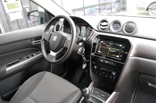 Suzuki VITARA 1.0 Boosterjet Select | Clima | Cruise | CarPlay | Dealer onderhouden