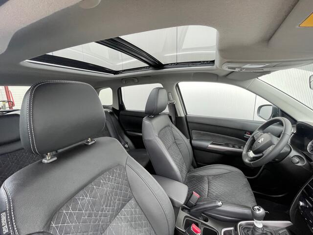 Suzuki VITARA 1.4 Boosterjet Style Smart Hybrid Navigatie, Schuifdak, Adaptive Cruise Control, Dodehoek detectie, 17"Lm, Achteruitrijcamera
