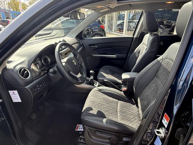 Suzuki VITARA 1.4 Boosterjet Style Rhino Edition Smart Hybrid | LED | Keyless | Apple Carplay | Camera | Navi | Adapt. Cruise | Pano