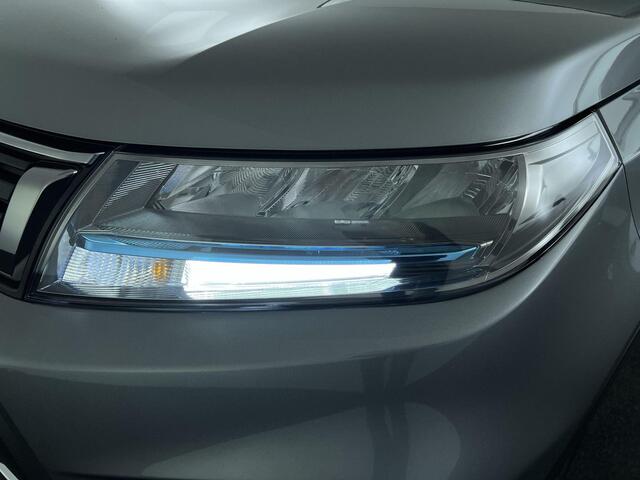 Suzuki VITARA 1.5 Full Hybrid Select Automaat