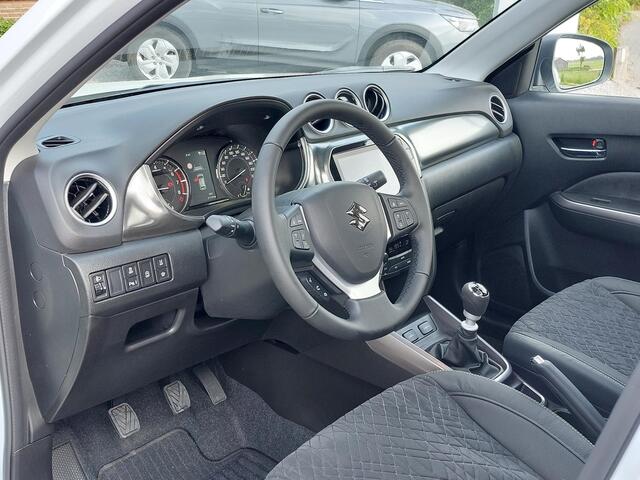 Suzuki VITARA 1.4 Boosterjet Style Smart Hybrid PANO/OPEN DAK | rijklaarprijs!!