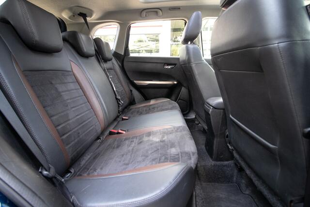 Suzuki VITARA 1.6 High Executive Allgrip - All-in rijklaarprijs | Afn. trekhaak | Panodak | Navi