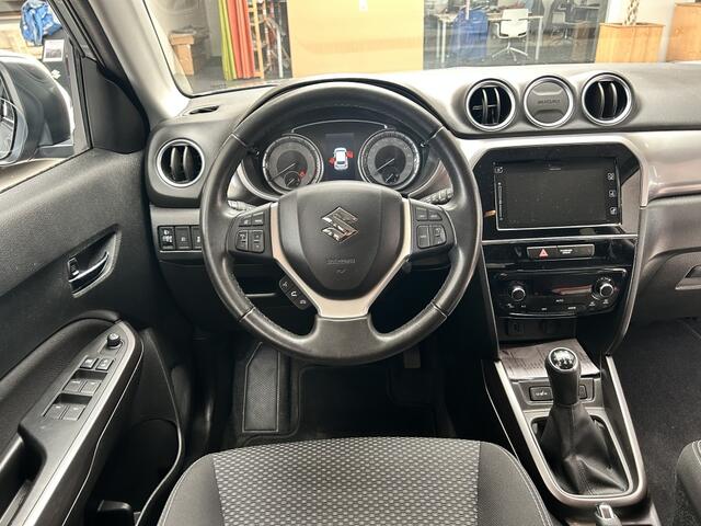 Suzuki VITARA 1.0 Boostjet Select [TREKHAAK| CARPLAY | CAMERA | CRUISECONTROL]