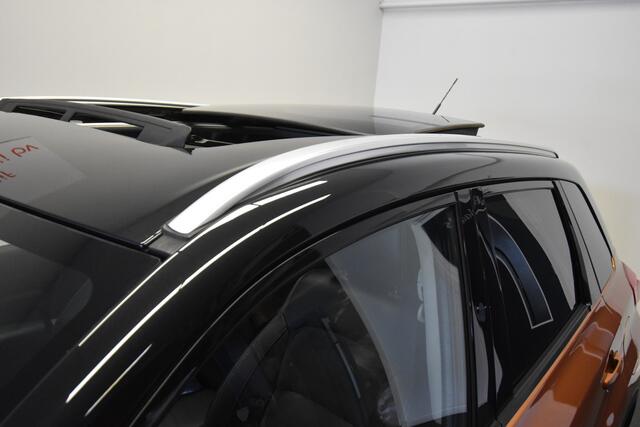 Suzuki VITARA 1.6 High Executive Allgrip , TREKHAAK , PANODAK , A UITRIJ CAM , PDC V+A , NAVI , CLIMATR ,