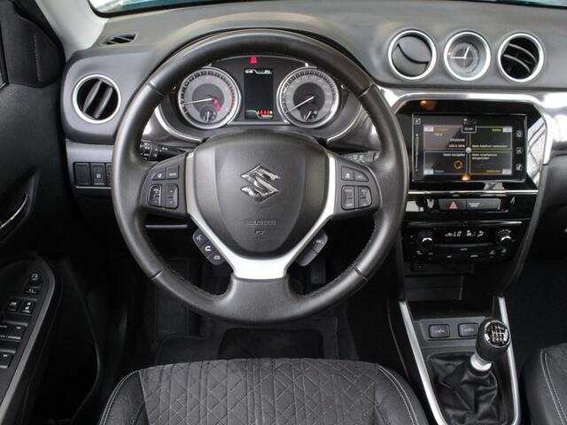 Suzuki VITARA 1.4 Boosterjet Stijl | Navi | Cruise | Leder | Camera | Lm-Velgen | Trekhaak