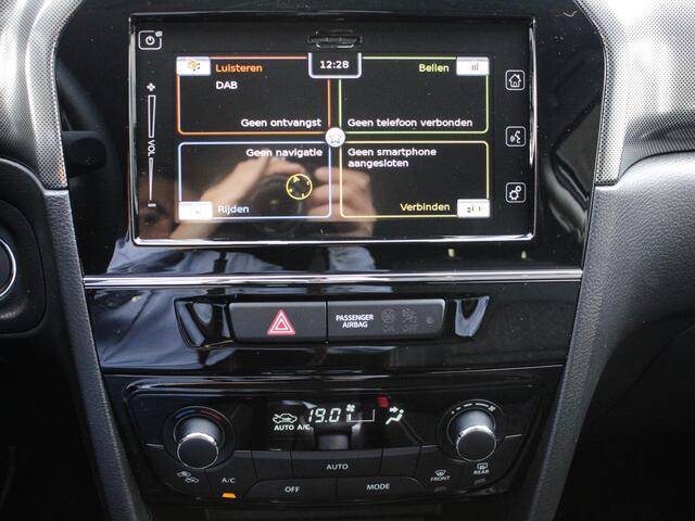 Suzuki VITARA 1.4 Boosterjet Stijl | Navi | Cruise | Leder | Camera | Lm-Velgen | Trekhaak