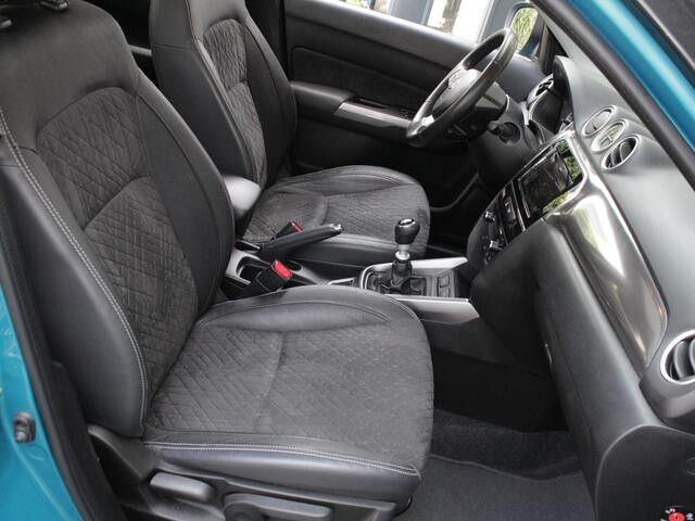 Suzuki VITARA 1.4 Boosterjet Stijl | Navi | Cruise | Leder | Camera | Lm-Velgen | Trekhaak