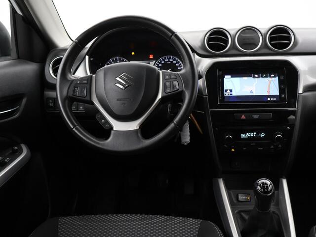 Suzuki VITARA 1.6 ALLGRIP 4WD 4X4 EXCLUSIVE + TREKHAAK | ADAPTIVE CRUISE | APPLE CARPLAY | STOELVERWARMING