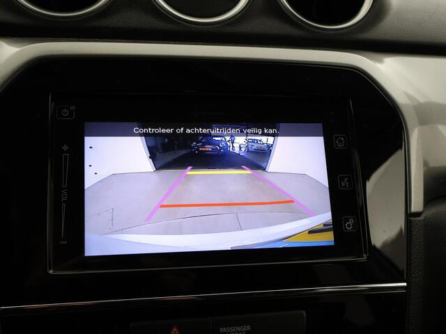 Suzuki VITARA 1.6 ALLGRIP 4WD 4X4 EXCLUSIVE + TREKHAAK | ADAPTIVE CRUISE | APPLE CARPLAY | STOELVERWARMING