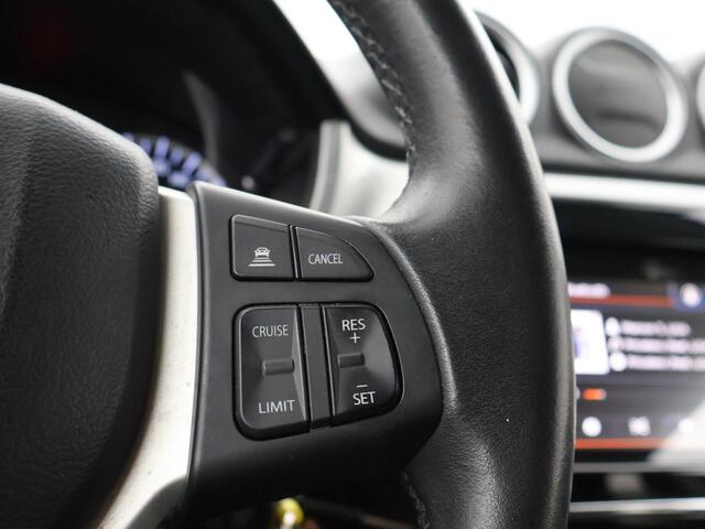 Suzuki VITARA 1.6 ALLGRIP 4WD 4X4 EXCLUSIVE + TREKHAAK | ADAPTIVE CRUISE | APPLE CARPLAY | STOELVERWARMING