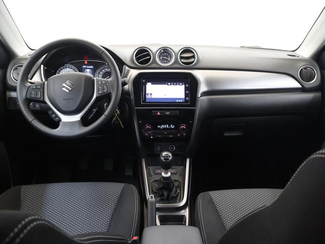 Suzuki VITARA 1.4 Boosterjet Select Smart Hybrid | Trekhaak | Navigatie | Parkeercamera | Stoelverwarming | Cruise Control adaptief | Dodehoek detectie | Apple Carplay/Android Auto |