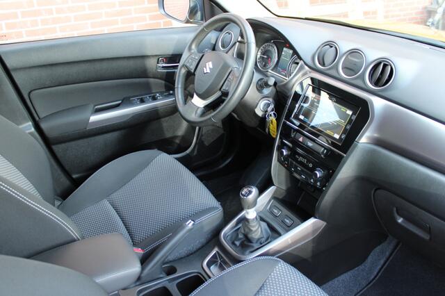 Suzuki VITARA 1.4 Boosterjet Select + Trekhaak SmartHybrid