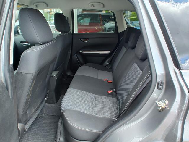 Suzuki VITARA 1.4 BOOSTERJET SELECT SMART HYBRID AUT. Stoelverwarming | Navi | Camera