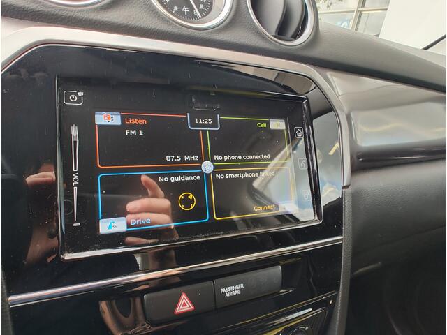 Suzuki VITARA 1.4 BOOSTERJET SELECT SMART HYBRID AUT. Stoelverwarming | Navi | Camera