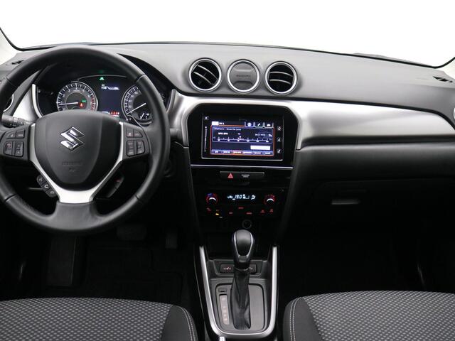 Suzuki VITARA 1.5 Hybrid Select AUTOMAAT / Trekhaak (afn) / Adaptieve Cruise Control / All seasonbanden / LMV / Airco Climat Control / Navigatie / Apple CarPlay & Android Auto / Historie aanwezig /