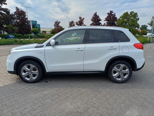 Suzuki VITARA 1.6 EXCLUSIVE AUTOMAAT TREKHAAK CAMERA