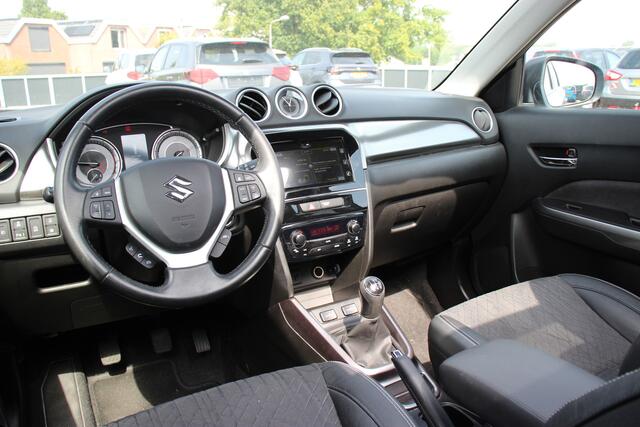 Suzuki VITARA 1.0 Boosterjet Stijl/Style | Opendak | Clima | Cruise | Navi |