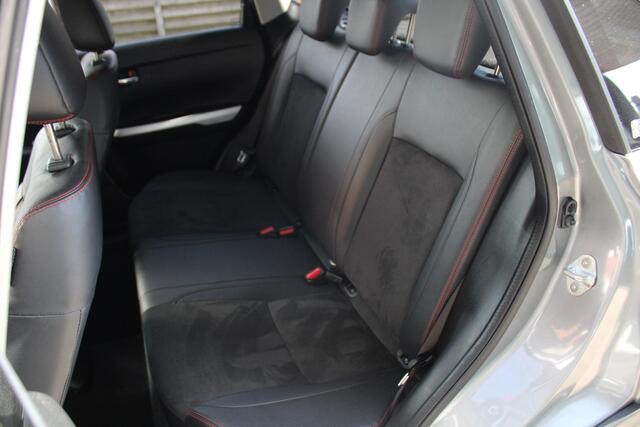 Suzuki VITARA 1.4 S Adaptieve Cruise Control, Parkeersensoren Voor en Achter, Climate Control, Navigatie, Stoelverwarming