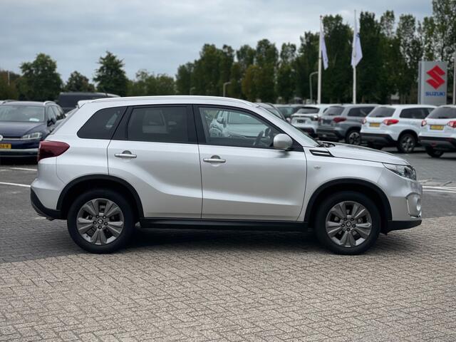 Suzuki VITARA 1.4 SMART HYBRID SELECT CAMERA NAVI ADD. CRUISE CARPLAY