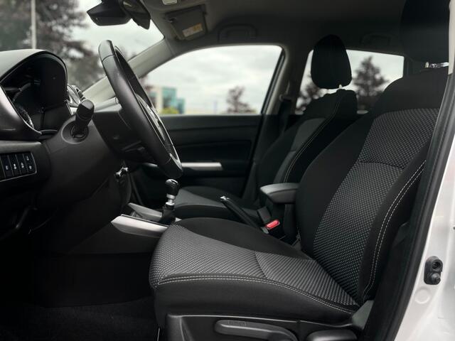 Suzuki VITARA 1.4 SMART HYBRID SELECT CAMERA NAVI ADD. CRUISE CARPLAY