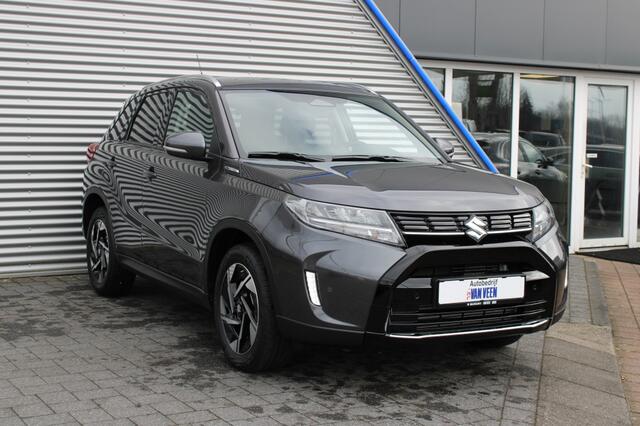 Suzuki VITARA 1.4 Boosterjet Style + Sunroof | Trekhaak | All-Season banden