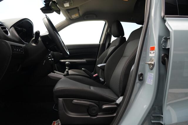 Suzuki VITARA 1.4 Boosterjet Select Smart Hybrid 140pk Navigatie/Stoelverwarming/Camera