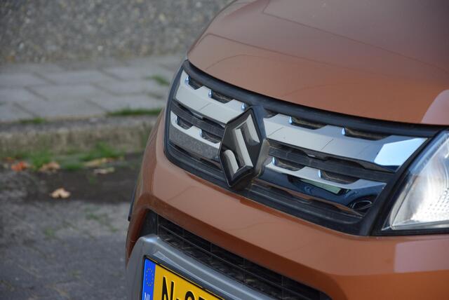 Suzuki VITARA 1.6 High Executive | elektrisch glazen panorama-dak | Dealer onderhouden | Slechts 35.240 KM!! |