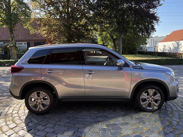 Suzuki VITARA 1.4 Boosterjet Select Smart Hybrid | 17" LMV | Trekhaak | Adap.Cruise | All-in rijklaarprijs