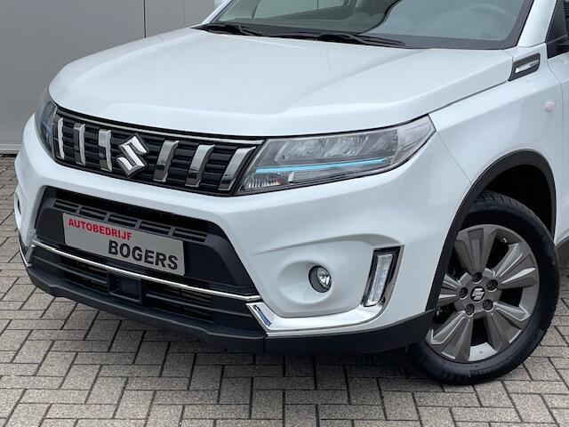 Suzuki VITARA 1.4 Boosterjet Select Smart Hybrid Automaat Navigatie, Climate Control, Adaptive Cruise Control, Dodehoek Detectie, 17"Lm, Achteruitrijcamera