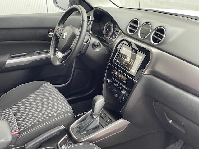 Suzuki VITARA 1.4 Boosterjet Select Smart Hybrid Automaat Navigatie, Climate Control, Adaptive Cruise Control, Dodehoek Detectie, 17"Lm, Achteruitrijcamera