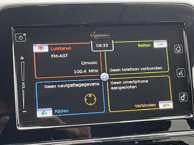 Suzuki VITARA 1.4 Boosterjet Select Smart Hybrid Automaat Navigatie, Climate Control, Adaptive Cruise Control, Dodehoek Detectie, 17"Lm, Achteruitrijcamera