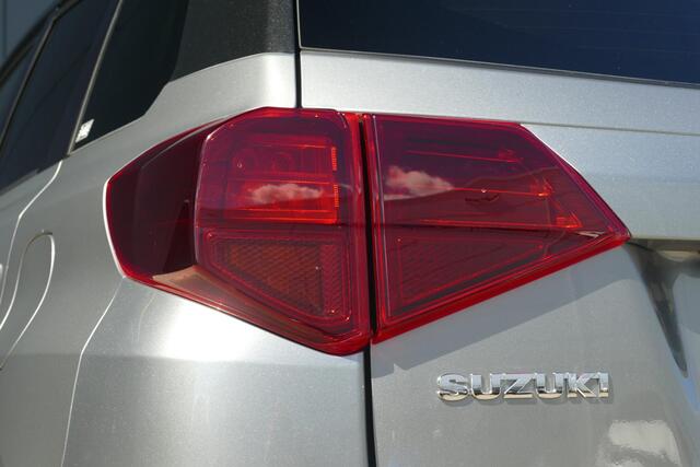 Suzuki VITARA 1.4 Boosterjet Style Smart Hybrid | Adapt. Cruise | Afn. Trekhaak | Apple/Android | Camera | RIJKLAARPRIJS!!