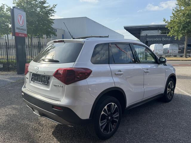 Suzuki VITARA 1.4 Boosterjet Stijl // NAVI // CAMERA // CLIMA // ADAPTIVE CRUISE // SCHUIF / KANTEL DAK //