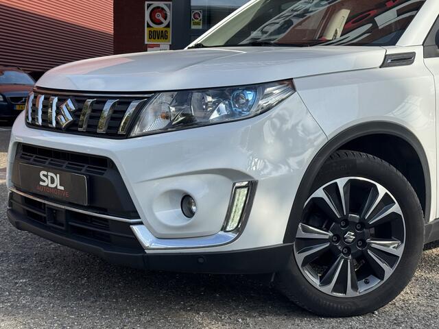 Suzuki VITARA 1.4 Boosterjet Stijl // NAVI // CAMERA // CLIMA // ADAPTIVE CRUISE // SCHUIF / KANTEL DAK //